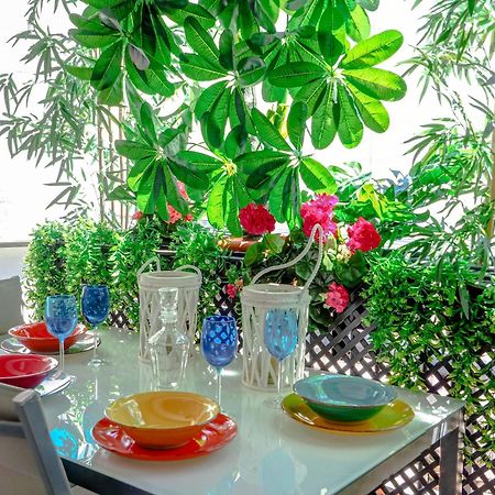 Flamingo Apartment By Hello Homes Sitges Kültér fotó
